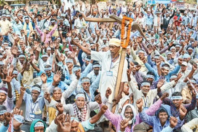 ଚାଷୀଙ୍କ ପାଇଁ ବସିଲା ପ୍ରଥମ ମନ୍ତ୍ରୀସ୍ତରୀୟ ବୈଠକ : ଯୋଗଦେଲାନି ନବ ନିର୍ମାଣ କୃଷକ ସଂଗଠନ