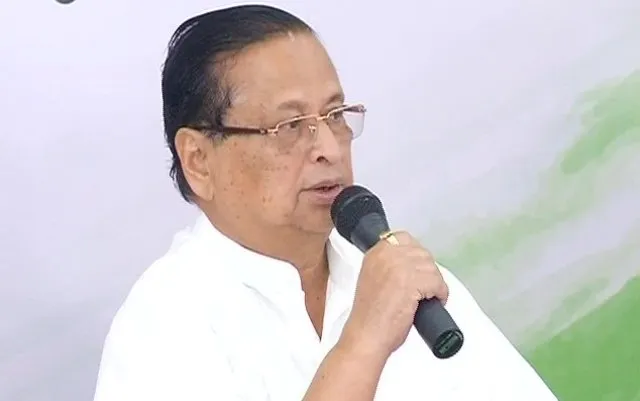 ଫୁଲବାଣୀରେ କଂଗ୍ରେସର ଖୋଲାମଞ୍ଚ : ଲୋକଙ୍କ ପ୍ରଶ୍ନର ଉତ୍ତର ରଖିଲେ ନିରଞ୍ଜନ