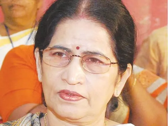 ୱେବ୍ ସାଇଟ୍‌ରେ ପ୍ରତିଭା ରାୟଙ୍କ ଉପନ୍ୟାସ ମାମଲା : ଅଡ଼ୁଆରେ କମିସନରେଟ୍‌ ପୁଲିସ