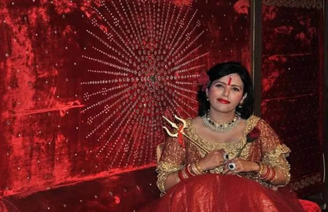 ରାଧେ ମା’ କହିଲେ ଭକ୍ତମାନଙ୍କ କୋଳରେ ବସିବି ନାହିଁ , ଜାଣନ୍ତୁ ଏମିତି କାହିଁକି କହିଲେ ସେ