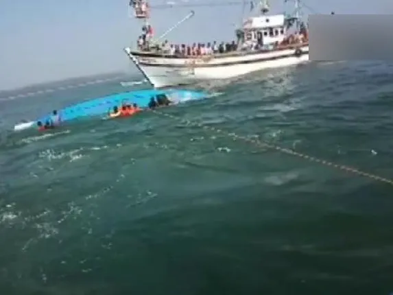 ତୀର୍ଥଯାତ୍ରା ହେଲା ଶେଷଯାତ୍ରା: ମେଳା ସାରି ଫେରୁଥିବା ବେଳେ ଲଞ୍ଚ ବୁଡ଼ି ୮ ଜଣଙ୍କ ମୃତ୍ୟୁ