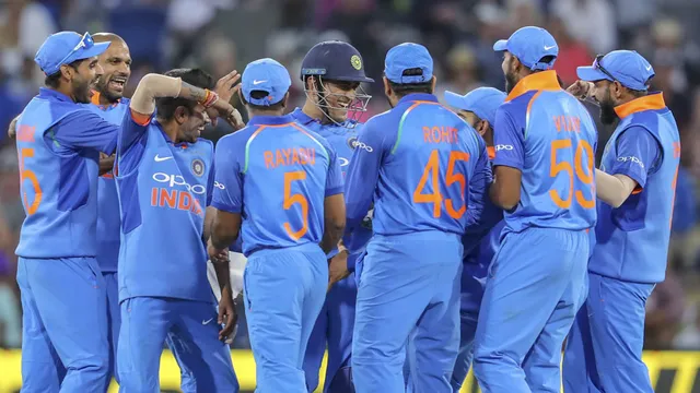 ଦ୍ୱିତୀୟ ଦିନିକିଆରେ ରୋହିତ-ଧାଓ୍ଵନଙ୍କ ରେକର୍ଡ ଭାଗିଦାରୀ, କୁଲଦୀପ କଲେ କମାଲ, ଏହି ୫ ଖେଳାଳି ହିରୋ