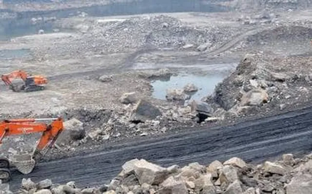 ନିଲାମ ହେବ ୩ ଖଣି