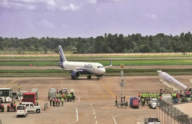 'ସ୍ଥିତି ଜାଣିବା ପରେ ମୁମ୍ବାଇକୁ ଆସୁ ବିମାନ' ବେସାମରିକ ବିମାନ ଉଡାଣ ମନ୍ତ୍ରୀଙ୍କ ପାଖରେ ଏଭଳି ଦାବି ରଖିଲେ ଉଦ୍ଧବ