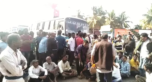 ପୂର୍ବତନ ସରପଞ୍ଚଙ୍କୁ ବିଧାୟକଙ୍କ ଦୁର୍ବ୍ୟବହାର ପ୍ରତିବାଦ : ଥାନାରେ ଭଙ୍ଗାରୁଜା, ରାଜପଥ ଅବରୋଧ