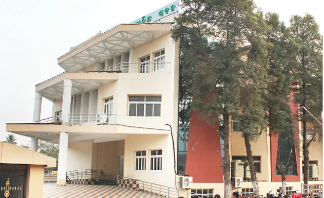 ଗୀତଗୋବିନ୍ଦ ସଦନର ବିକଳାଙ୍ଗ ସ୍ଥିତି