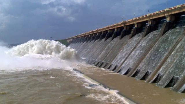 ବଢୁଛି ହୀରାକୁଦ ଜଳସ୍ତର, ଆସନ୍ତାକାଲି ଖୋଲିବ ଗେଟ