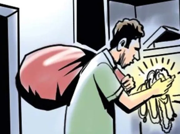 ଝରକା ତାଡ଼ି ଟଙ୍କା ଓ ସୁନା କାନଫୁଲ ଲୁଟିନେଲେ