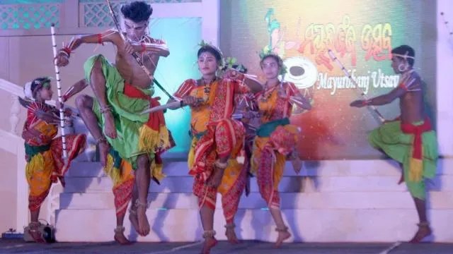 ମୟୂରଭଞ୍ଜ ଉତ୍ସବରେ ଆୟୋଜିତ ସାଂସ୍କୃତିକ କାର୍ଯ୍ୟକ୍ରମ