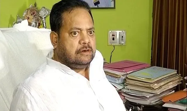 ନବୀନଙ୍କୁ ଭେଟିବା ପରେ ବିଦାଦୀୟ ପରିସ୍ଥିତିରେ ମନ୍ତ୍ରୀପଦରୁ ଇସ୍ତଫା ଦେଇଥିବା ମହାରଥୀ କହିଲେ, ‘ମୁଁ ଲଢ଼ିବି’