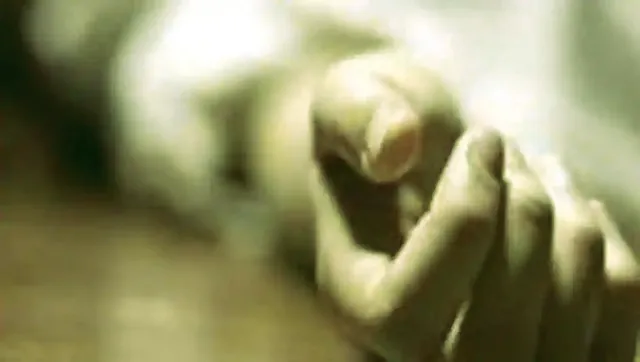 ପୁଅ ପିଲାଙ୍କ ସହ ବନ୍ଧୁତା କରିଥିବା ଯୋଗୁଁ ଦୁଇ ନାବାଳିକା ଭଉଣୀଙ୍କୁ ଚେଙ୍କ ଦେଇ ବିଷ୍ଠା ଖୁଆଇଲେ ଘରଲୋକେ