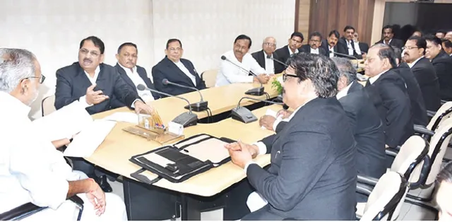 ରାଜ୍ୟପାଳଙ୍କୁ ଭେଟିଲା ଓକିଲ ସଂଘ