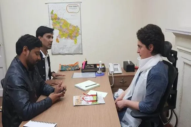 ଏଆଇସିସି କର୍ଯ୍ୟାଳୟରେ ପ୍ରିୟଙ୍କାଙ୍କ ପ୍ରଥମ ଦିନ, ଦଳୀୟ କର୍ମୀଙ୍କୁ ଭେଟି କଲେ ଆଲୋଚନା