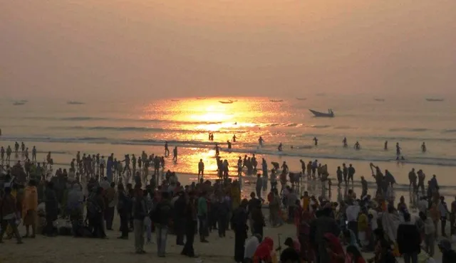 ମାଘସପ୍ତମୀ ଅବସରରେ ଚନ୍ଦ୍ରଭାଗା ସ୍ନାନ ପାଇଁ ଶ୍ରଦ୍ଧାଳୁଙ୍କ ଭିଡ଼