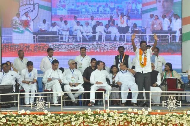 କଂଗ୍ରେସରେ ମିଶିଲେ ଜ୍ଞାନଦେବ