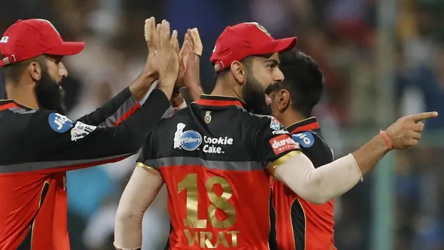 ଆଇପିଏଲ୍‌ ୧୨: ଚହଲ ନେଲେ ୪ ଓ୍ଵିକେଟ୍‌, ରୋୟାଲ ଚ୍ୟାଲେଞ୍ଜର୍ସକୁ ୧୮୮ ରନ୍‌ ଟାର୍ଗେଟ ଦେଲା ମୁମ୍ବାଇ ଇଣ୍ଡିଆନସ୍‌