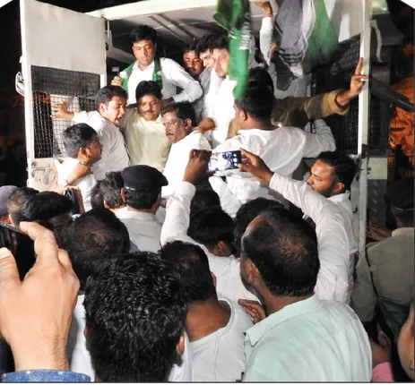 ପୂର୍ବତନ ମେୟର, ବିଧାୟକ ସଂଜୟ ଦାସବର୍ମାଙ୍କ ସମେତ ବହୁ କର୍ମୀ ଗିରଫ