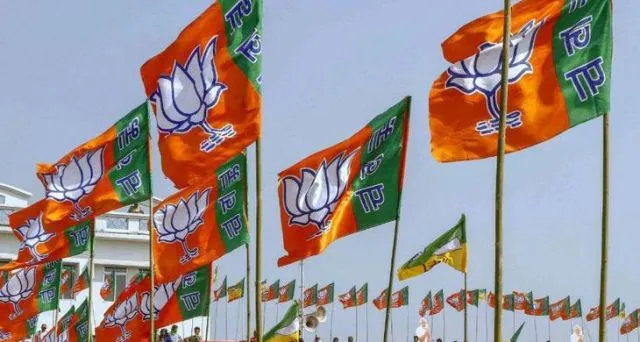 ଟାଇମ୍ସ ନାଓ ସର୍ଭେ: ଏନ୍‌ଡିଏ ସଂଖ୍ୟା କମିବ