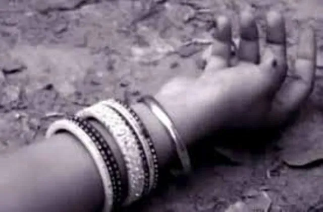 ସ୍ବାମୀ ମାଡ଼ରେ ସ୍ତ୍ରୀ ମୃତ