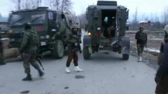 ଜମ୍ମୁ ଓ କଶ୍ମୀର: ହଣ୍ଡଓ୍ଵାରାରେ ଆତଙ୍କବାଦୀଙ୍କୁ ଗୁଳି ମାରି ହତ୍ୟା କଲେ ନିରାପତ୍ତା ବଳ