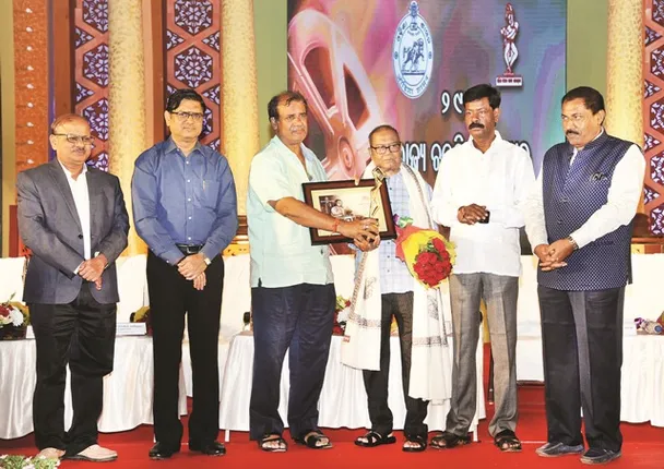 ରାଜ୍ୟ ଚଳଚ୍ଚିତ୍ର ପୁରସ୍କାର : ସମ୍ବିତଙ୍କୁ ମରଣୋତ୍ତର ସମ୍ମାନ, ରବିଶଙ୍କରଙ୍କୁ ଜୟଦେବ