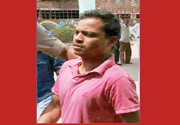 ପ୍ରେମ କରିବା ମହଙ୍ଗା ପଡ଼ିଲା, ଜେଲ୍‌ ଗଲା ମଙ୍ଗୁଳା ବର