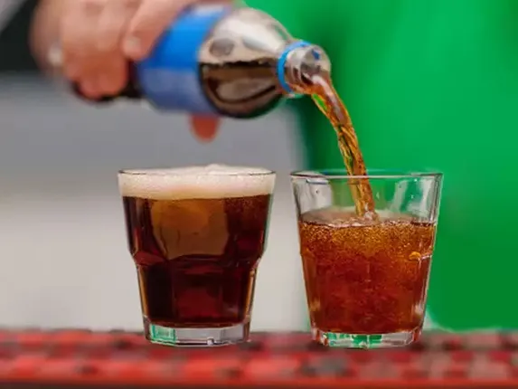 ଥଣ୍ଡା ରହିବ ମୃଦୁ ପାନୀୟ ବେପାର