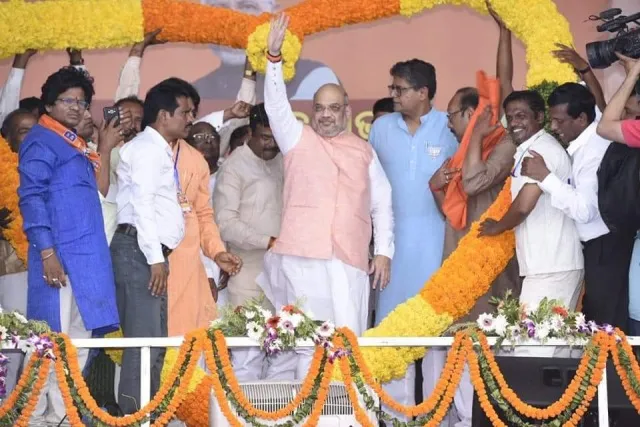 ଆଞ୍ଚଳିକ କାର୍ଡ ଖେଳିଲେ ଶାହ : ୧୯ ବର୍ଷର ବିଜେଡି ସରକାରକୁ ଉପାଡ଼ି ଫିଙ୍ଗିଦିଅ