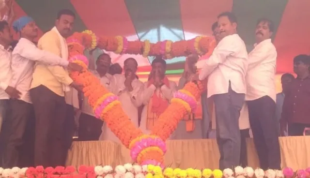 ଚୌଦ୍ବାରରେ ବିଜେପିର ବିଜୟ ସଂକଳ୍ପ ସମାବେଶରେ ଧର୍ମେନ୍ଦ୍ରଙ୍କ ଘୋଷଣା : ଟଙ୍କାକରେ ଚାଉଳ, ଡାଲି, ଲୁଣ