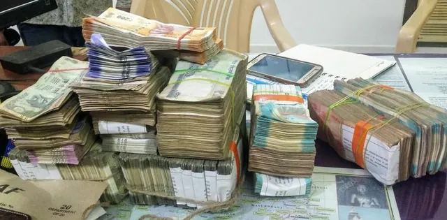 ବ୍ରହ୍ମଗିରି:  ଫ୍ଲାଇଂ ସ୍କ୍ଵାର୍ଡ ଦ୍ୱାରା ୧୪,୬୮,୫୦୦ ଟଙ୍କା ଜବତ