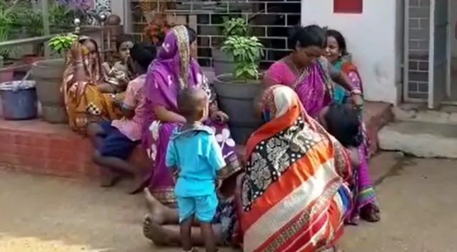 ଜଟଣୀରେ ନାବାଳିକାକୁ ଦୁଷ୍କର୍ମ ଓ ହତ୍ୟା କରିବା ଘଟଣା : ପୀଡ଼ିତା ପରିବାରକୁ ଭେଟିଲା ବିଜେପି ପ୍ରତିନିଧି ମଣ୍ଡଳୀ