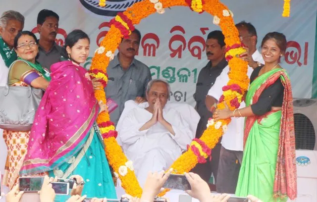 ଚିଲିକା ବିକିଦେବାକୁ ଷଡ଼୍‌ଯନ୍ତ୍ର କରିଥିଲା କେନ୍ଦ୍ର, କଣ୍ଟ୍ରାକ୍ଟରଙ୍କ ସ୍ବାର୍ଥରେ କରୁଥିଲେ ଉପକୂଳ ରାଜପଥ