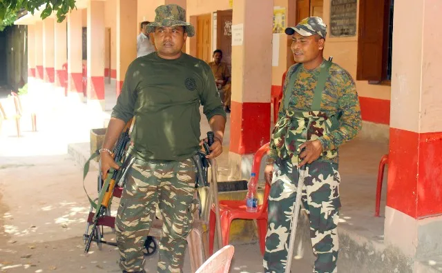 ଭୋଟବେଳେ ସମ୍ବଲପୁରରେ ଉତ୍ତେଜନା : ପୋଲିଂ ଏଜେଣ୍ଟଙ୍କୁ ମାଡ଼, ଜୟନାରାୟଣ ଅଟକ