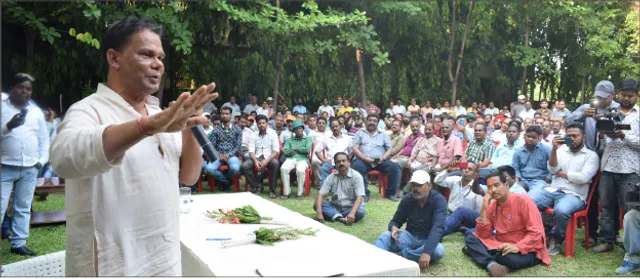 ବିଜେପି ପ୍ରାର୍ଥୀଙ୍କୁ ସମର୍ଥନ ଦେବେ ନାହିଁ ଦିଲୀପ, ଅନ୍ୟ ଦଳ ପାଇଁ ନିଷ୍ପତ୍ତି ଝୁଲାଇ ରଖିଲେ