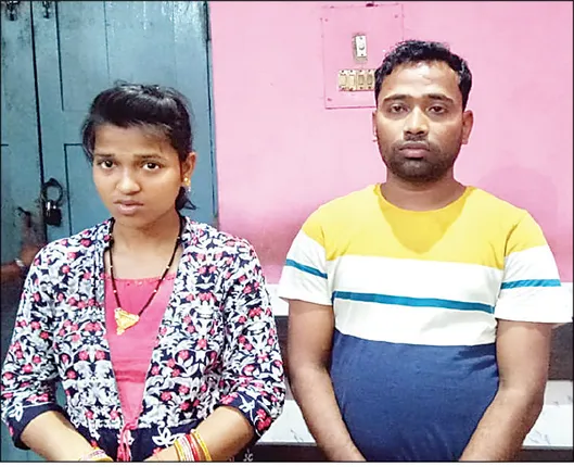 ଫେସ୍‌ବୁକ୍‌ ବନ୍ଧୁତାରୁ ୫୦ ଲକ୍ଷ ଲୁଟ୍‌, ସ୍ବାମୀ-ସ୍ତ୍ରୀ ଲୁଟେରା ଗିରଫ