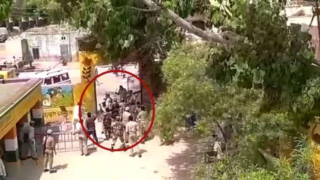 ପୋଲିଂ ବୁଥରେ ଗୁଳିଚାଳନା: ଭୋଟର କାର୍ଡ ବିନା ଭୋଟ ଦେବାକୁ ଅଡି ବସିବାରୁ ଫାଙ୍କା ଗୁଳିଚାଳନା କଲେ ସୁରକ୍ଷା କର୍ମୀ