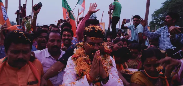 ଭ୍ରଦକ: ବିଜେପି ପ୍ରାର୍ଥୀଙ୍କ ପାଇଁ ରୋଡ ସୋ’ କଲେ ଧର୍ମେନ୍ଦ୍ର ପ୍ରଧାନ