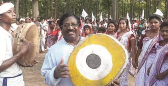 ଚାଙ୍ଗୁ ବଜାଇ ଭୋଟ ଭିକ୍ଷା