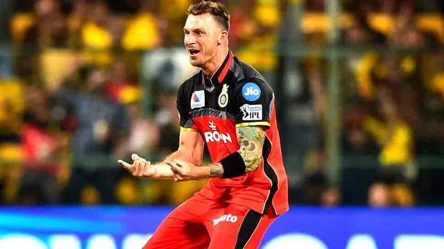 ଆଇପିଏଲ୍‌: ବିରାଟ କୋହଲିଙ୍କ ‘ଟିମ୍‌ ବେଙ୍ଗାଲୁରୁ’କୁ ଝଟକା, ଖେଳିପାରିବେନି ବିଜୟ ଦେଇଥିବା ବୋଲର