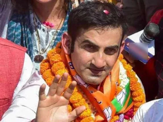 ଅନୁମତି ନ ନେଇ ଏଭଳି କାମ କରିଥିବାରୁ ଗୌତମ ଗମ୍ଭୀରଙ୍କ ବିରୋଧରେ ଏତଲା ରୁଜୁ କରିବା ପାଇଁ ନିର୍ଦ୍ଦେଶ ଦେଲେ ନିର୍ବାଚନ କମିସନ