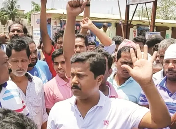 ମନ୍ତ୍ରୀପୁଅଙ୍କୁ ଗିରଫ ଆଶଙ୍କା..!, ଥାନା ଘେରିଲା ବିଜେଡି