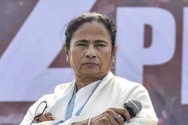 ‘ଫନି’ ପ୍ରସଙ୍ଗରେ ନବୀନଙ୍କ ସହ କଥା ହେଲେ ମୋଦୀ, ଗସ୍ତରେ ଥିବାରୁ ପ୍ରଧାନମନ୍ତ୍ରୀଙ୍କ ଫୋନ୍ ଉଠାଇ ପାରି ନ ଥିଲେ ମମତା