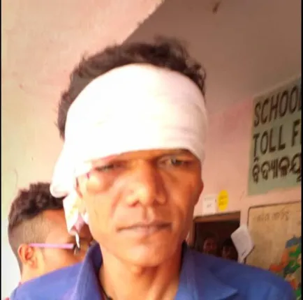 ବୁଥରେ ବ୍ରଜରାଜନଗର ବିଜେପି ପ୍ରାର୍ଥୀ ତଥା ବିଧାୟିକା ରାଧାରାଣୀ ପଣ୍ଡାଙ୍କ ପିଏସଓଙ୍କୁ ଆକ୍ରମଣ