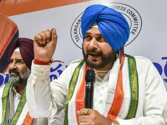 ଯଦି ରାହୁଲ ଗାନ୍ଧୀ ଆମେଥିରୁ ନିର୍ବାଚନ ହାରି ଯାଆନ୍ତି, ତେବେ ମୁଁ ରାଜନୀତି ଛାଡ଼ି ଦେବି : ନବ୍‌ଜୋତ୍‌ ସିଂହ ସିନ୍ଧୁ