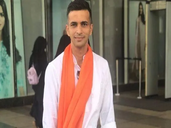 ମୋଦୀଙ୍କୁ ଭୋଟ୍‌ ଦେବାକୁ ଅଷ୍ଟ୍ରେଲିଆରୁ ଚାକିରି ଛାଡ଼ି ପଳାଇ ଆସିଲେ ମେଙ୍ଗାଲୁର ଯୁବକ