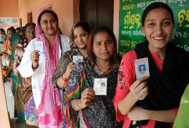 କଟକରେ ୫୯.୫୮ % ମତଦାନ : ସବୁଠି ଇଭିଏମ୍‌ ତ୍ରୁଟି, ରାତିରେ ଚାଲିଲା ମତଦାନ