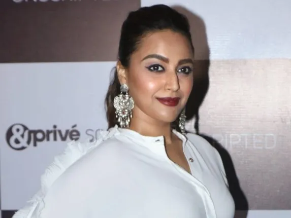 ପଣ୍ଡିତ ଜବାହାର ଲାଲ୍‌ ନେହେରୁ କେଉଁଠାରୁ ନିର୍ବାଚନ ଲଢ଼ୁଛନ୍ତି? ଜାଣନ୍ତୁ କ’ଣ ପାଇଁ ଏଭଳି ଅଜବ ପ୍ରଶ୍ନ ପଚାରିଲେ ସ୍ୱରା ଭାସ୍କର