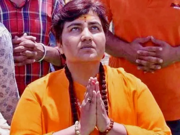 ମତଦାନ ଶେଷ ହେବା ପରେ ୨୧ପ୍ରହର ପାଇଁ ମୌନ ବ୍ରତ ଧାରଣ କଲେ ସାଧ୍ୱୀ ପ୍ରଜ୍ଞା, କହିଲେ; ମୋର ଶବ୍ଦ ଆହତ କରିଥିଲେ କ୍ଷମା କରିବେ