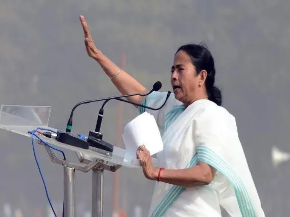 ବୋନଗାଓଁ ମତଦାନ କେନ୍ଦ୍ରରେ ହୋଇଥିବା ବିସ୍ଫୋରଣକୁ ନେଇ ଟିଏମ୍‌ସି ବିରୋଧରେ ନିର୍ବାଚନ ଅଧିକାରୀଙ୍କ ନିକଟରେ ଅଭିଯୋଗ ଆଣିଲା ବିଜେପି