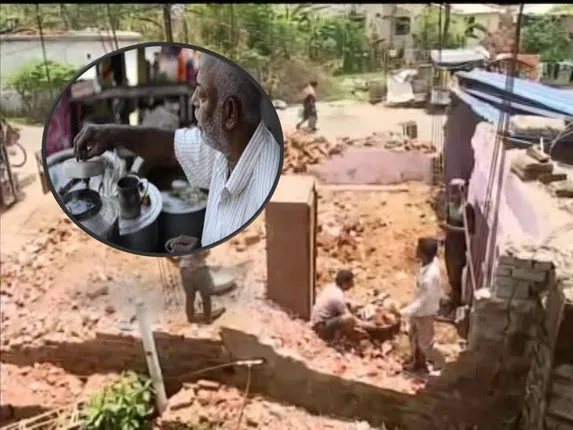 ବାତ୍ୟା ଘରର ଛାତ ଉଡ଼ାଇ ନେବା ପରେ ବି ଏଯାଏଁ ମିଳି ନାହିଁ କୌଣସି ସହାୟତା: ପଦ୍ମଶ୍ରୀ ପ୍ରକାଶ ରାଓ